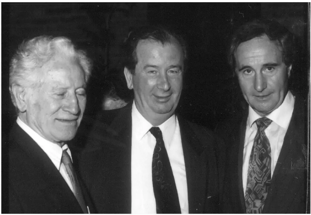 Carlos Alberto Figueroa, Adolfo Pedernera y Julio Humberto Grondona en 1988